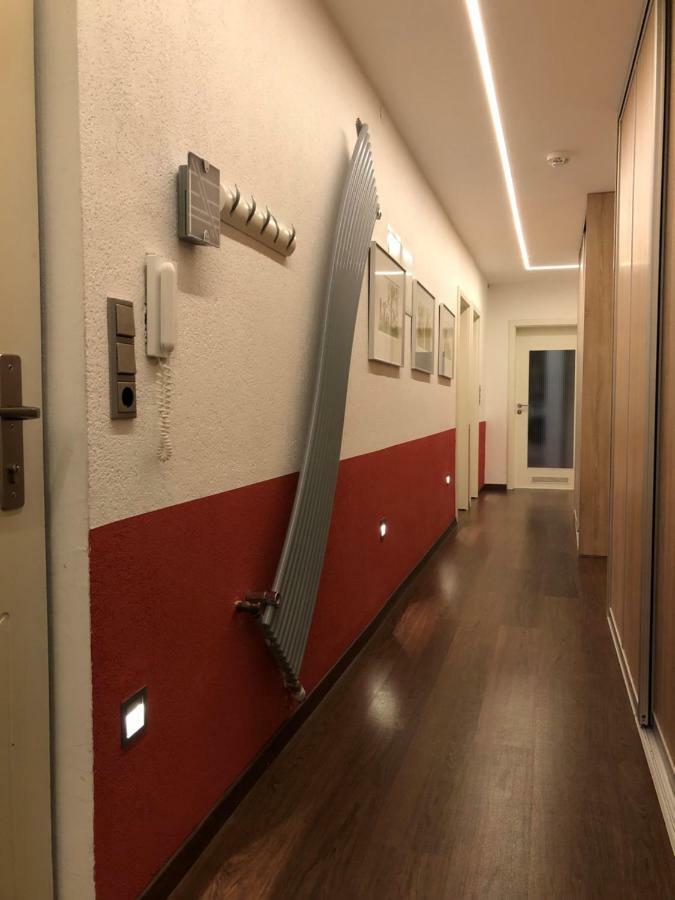 Calm Spacy Room, Own Modern Bath, Near Center, To 1 Person Or A Couple - Not Suitable For Craftsmen, Not Accepted - Privatly Rented Nuremberga Exterior foto